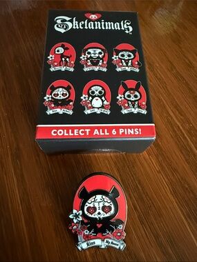 Skelanimals Collectible Pin